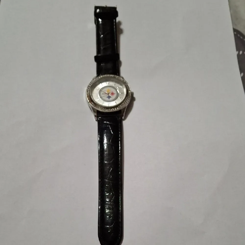 Classic Black Leather Strap Watch with Pittsburg Steelers